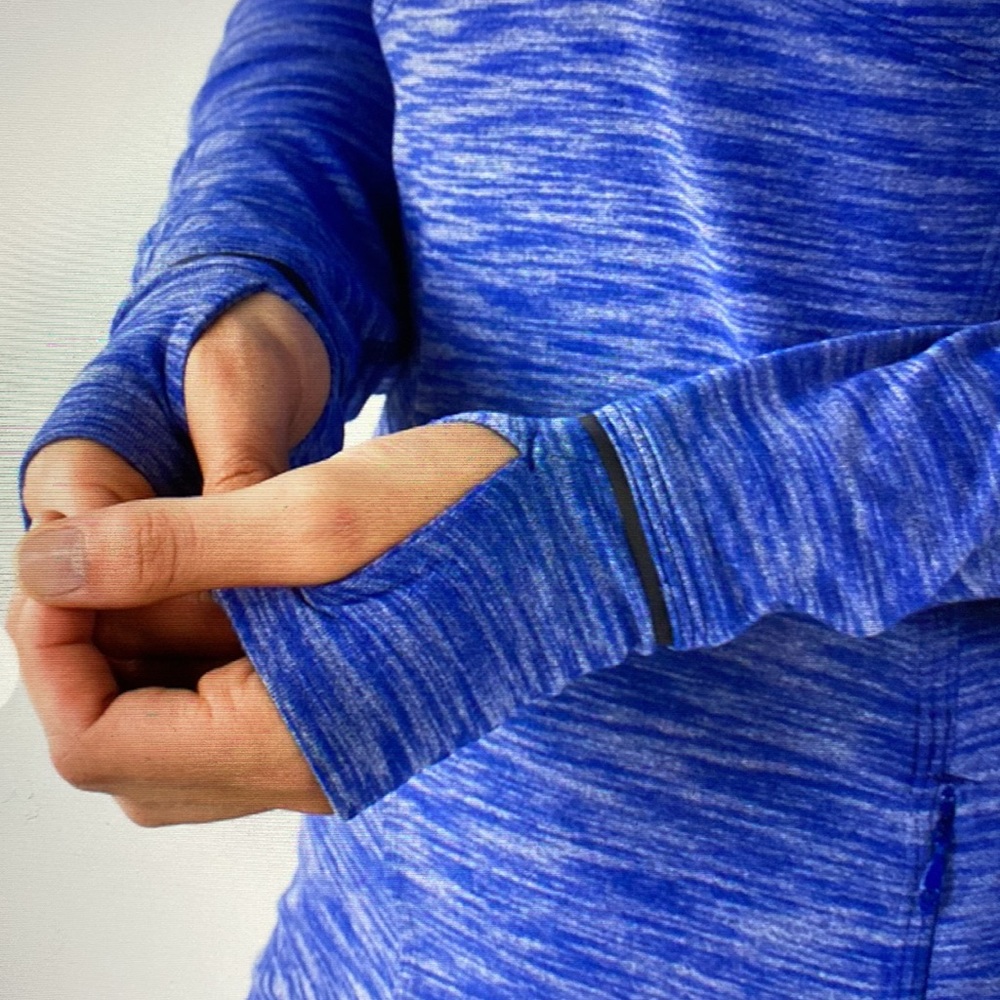 🍋Lululemon Kanto Catch Me
1/2 Zip
Heathered Sapphire Blue - Picture 10 of 15